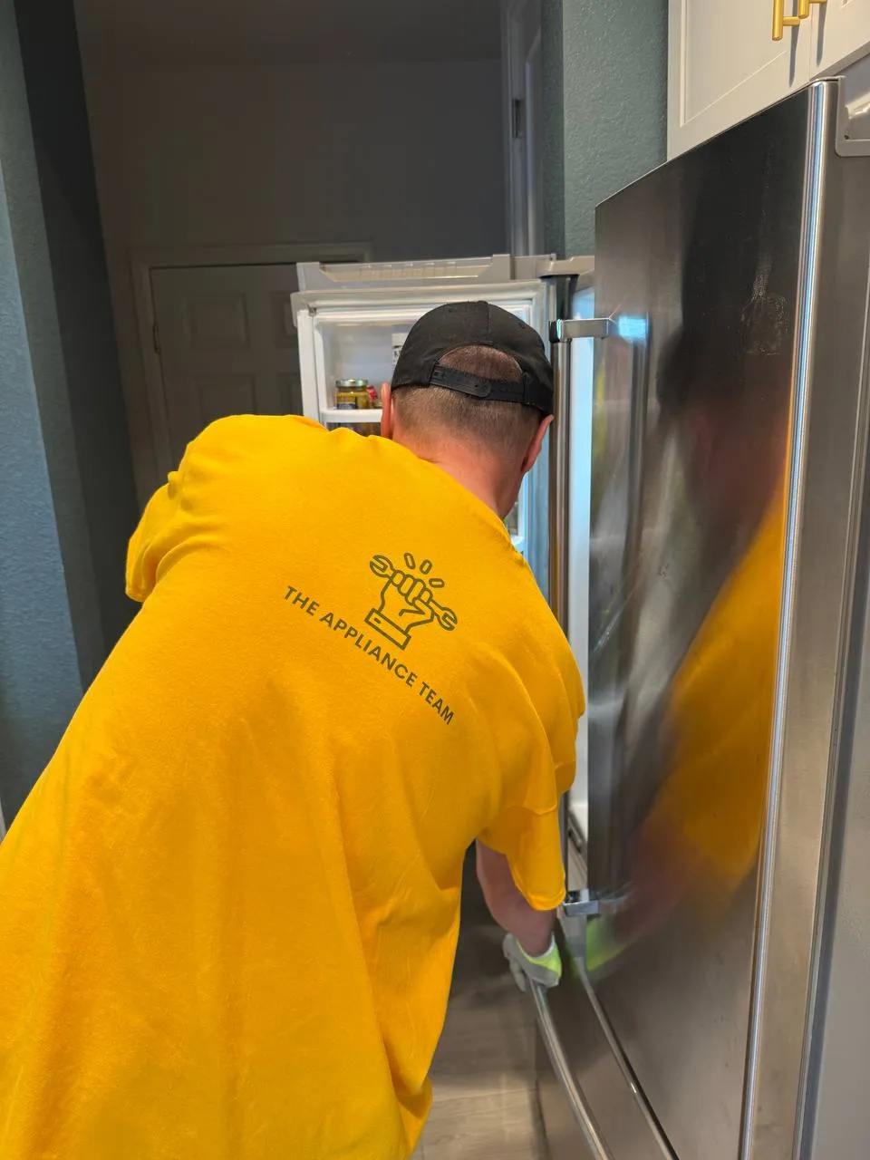 Appliance repair technician