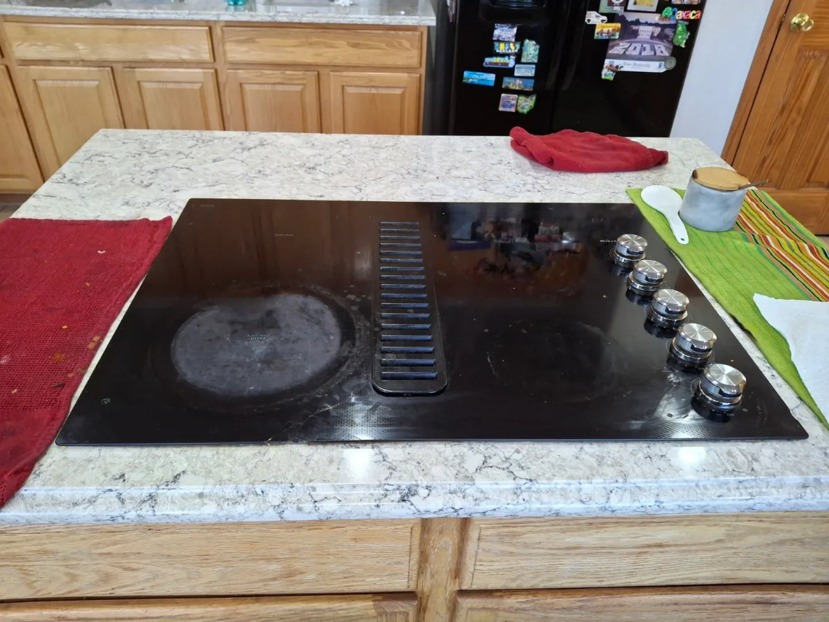 Broken glass on a KitchenAid cooktop