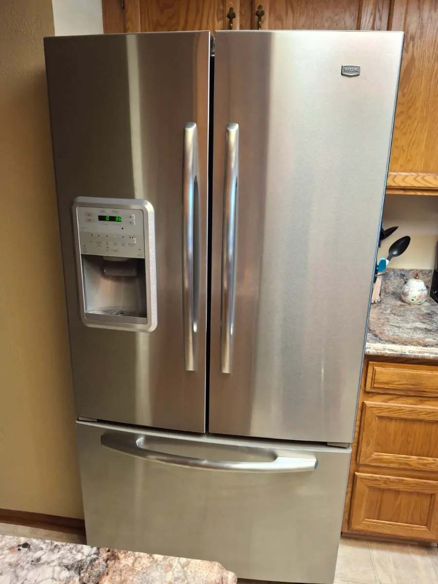 Maytag French door refrigerator with a freezer drawer that leaked cold air