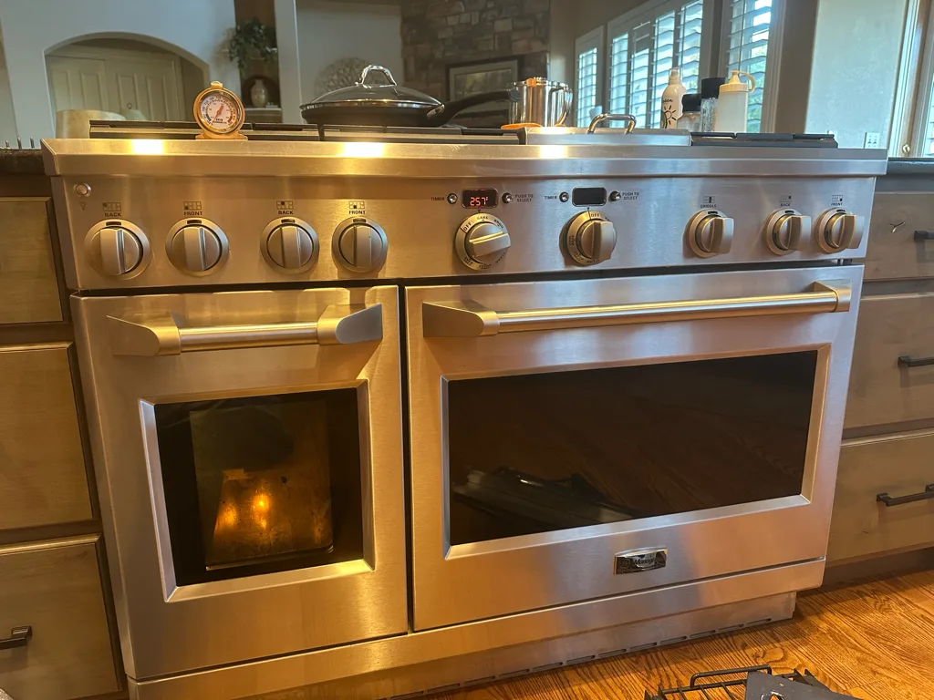 Monogram 48-inch gas range with two ovens