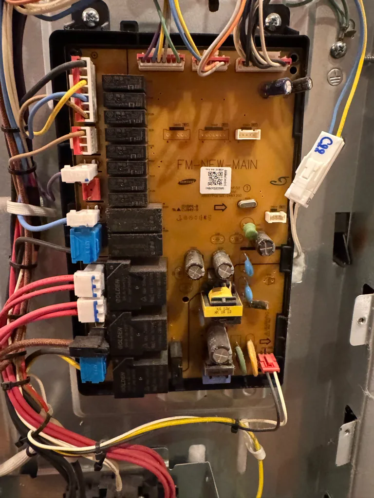 Oven control board from a Samsung range with a sticking bake relay