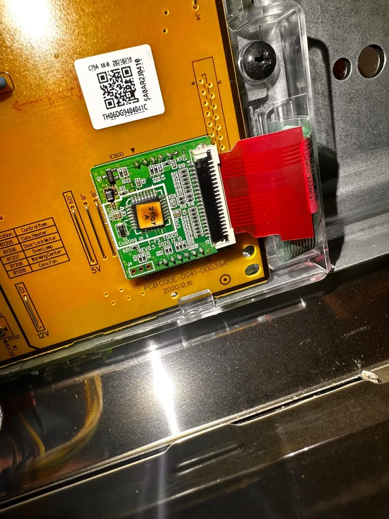 Control board inside a Samsung range