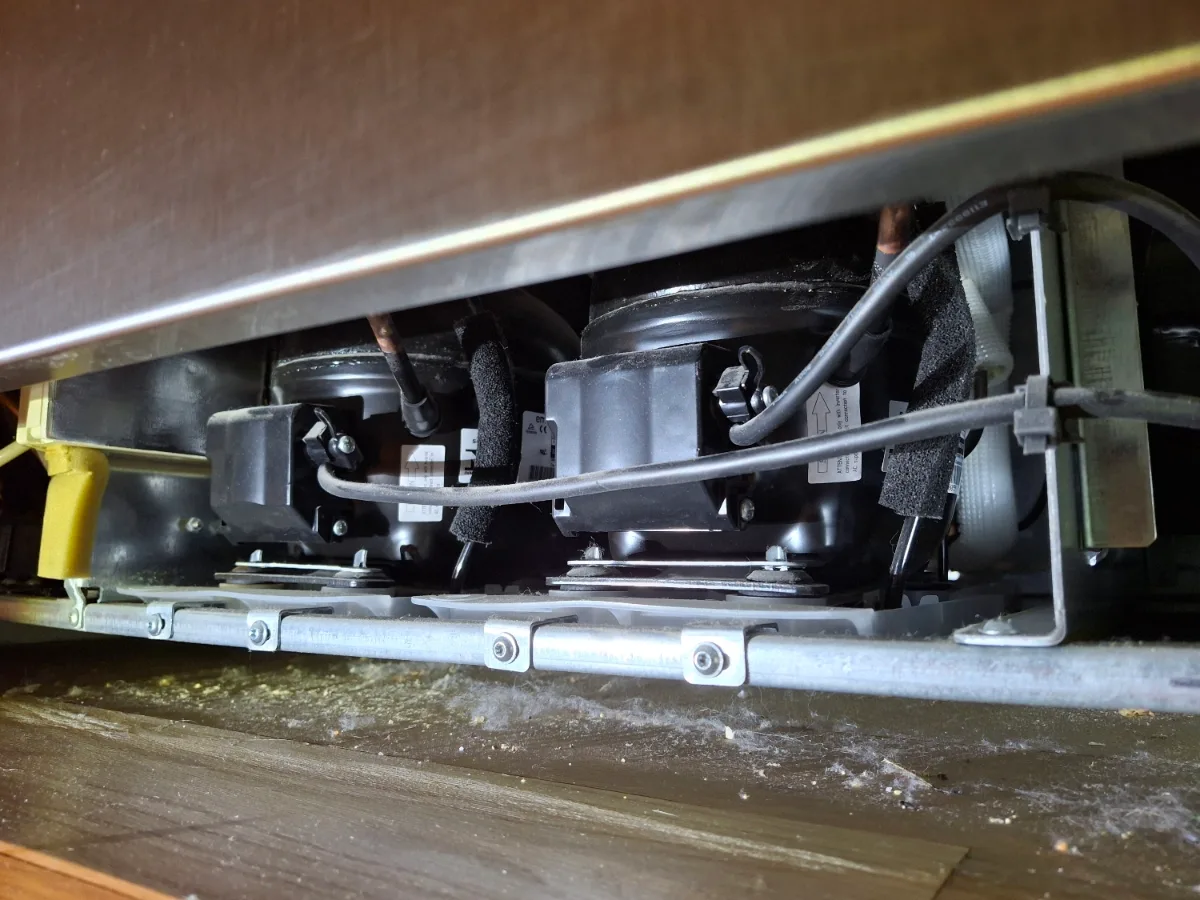 Condenser fan area under a Thermador built-in refrigerator