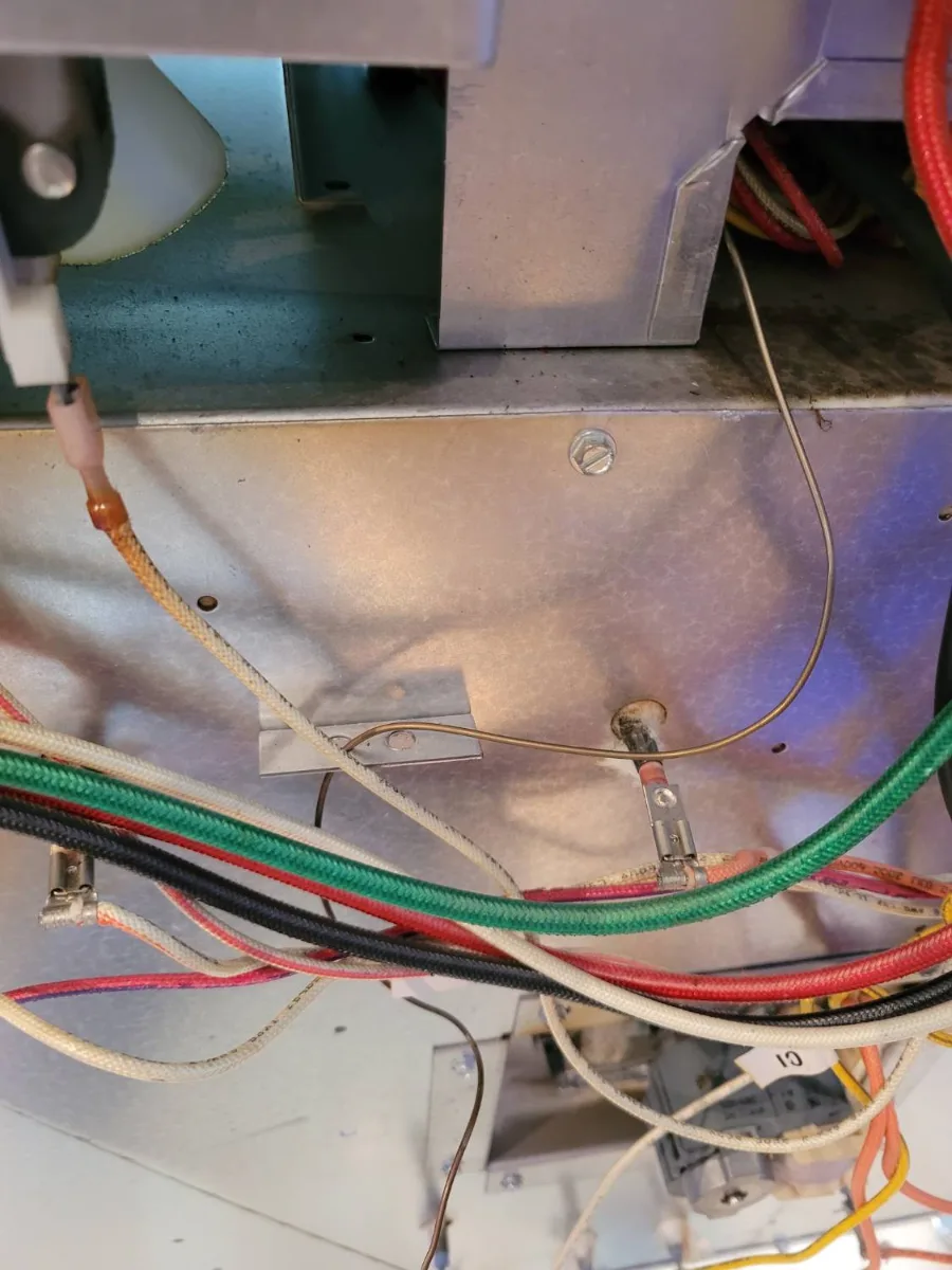 Wiring behind a Viking oven that was heating too much