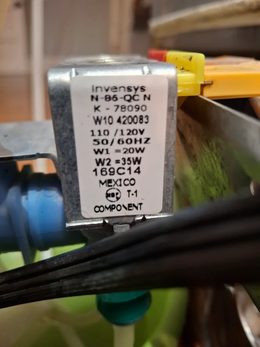 Water inlet valve of a Viking refrigerator