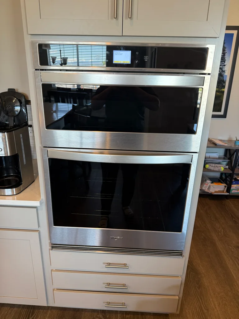 Whirlpool wall oven and microwave combination